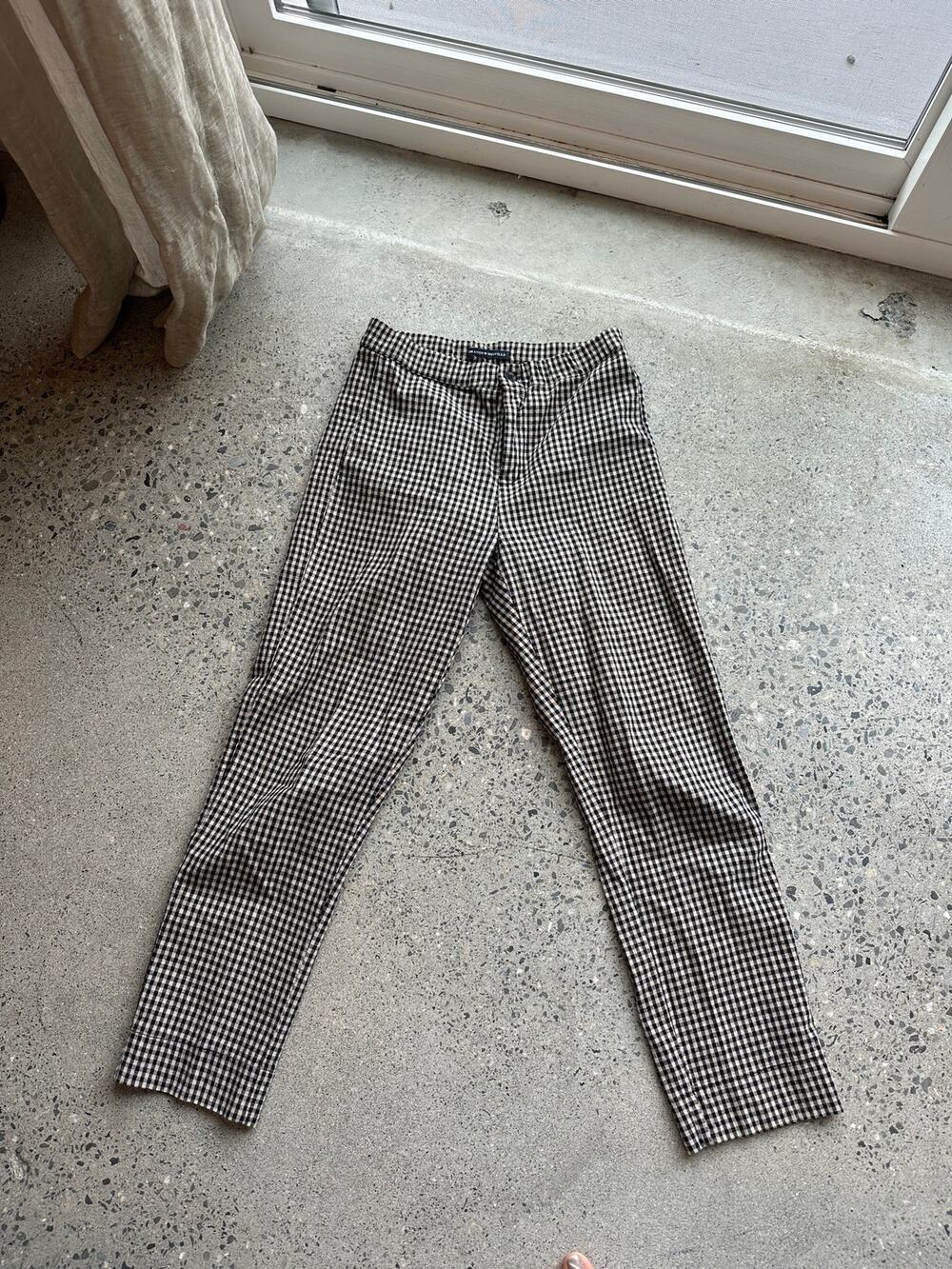 Brandy Melville Women’s SM Pants Black White Gingham Check Straight Leg Trousers